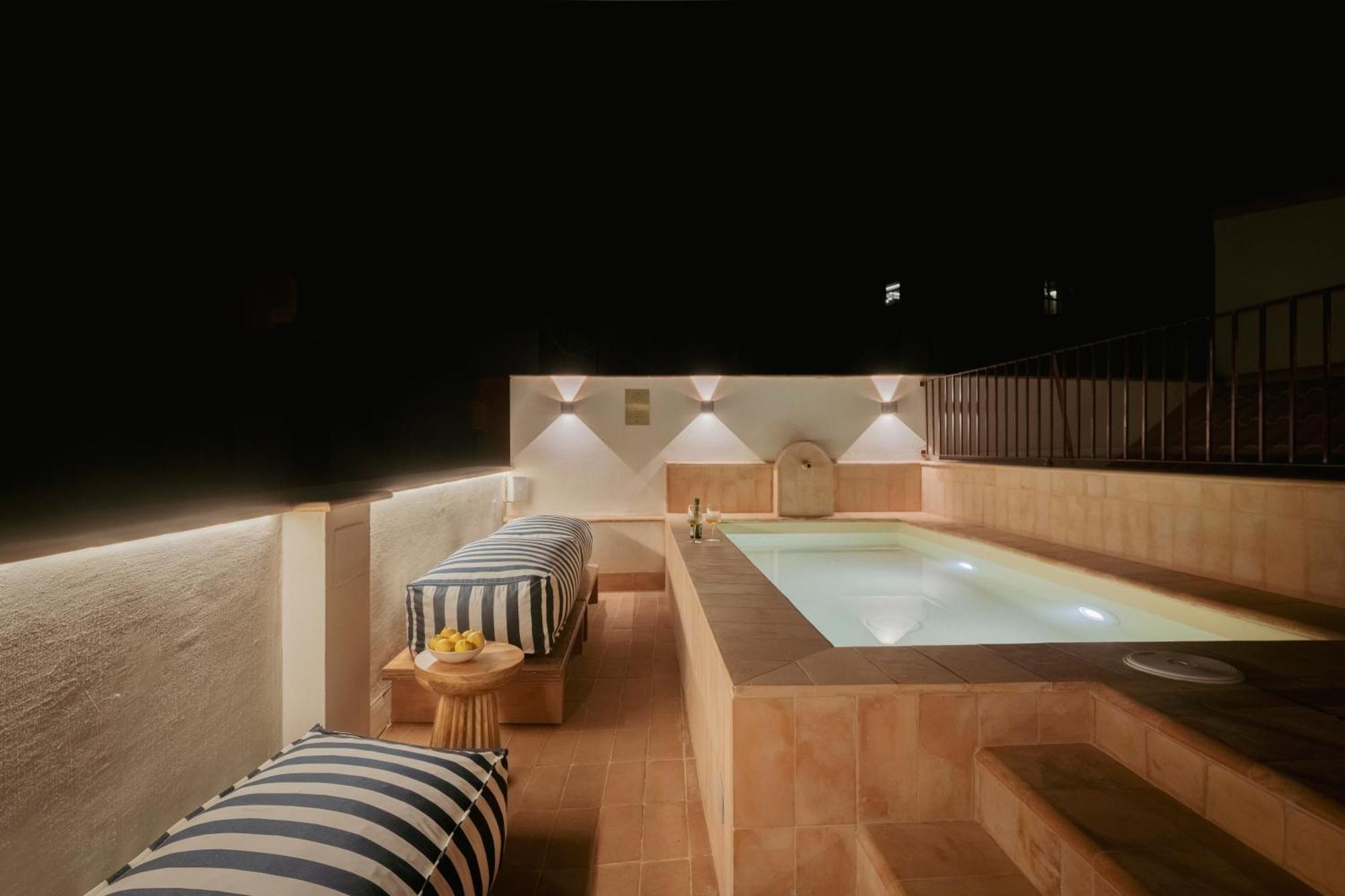 ホテル Lirium Casa Patio セビリア エクステリア 写真