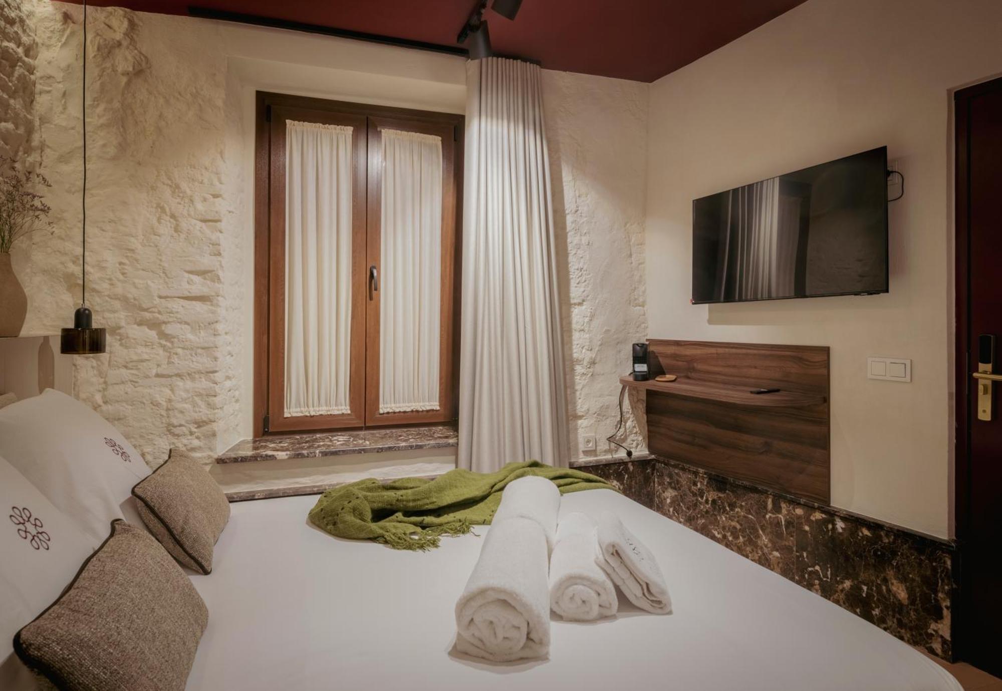 ホテル Lirium Casa Patio セビリア エクステリア 写真